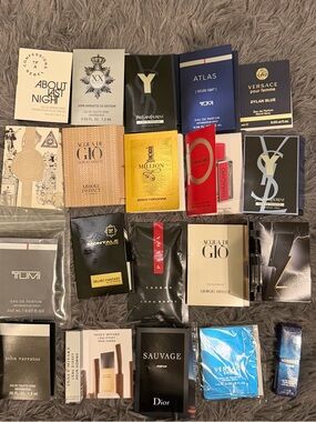 Lot of 20 Men’s Fragrance samples
